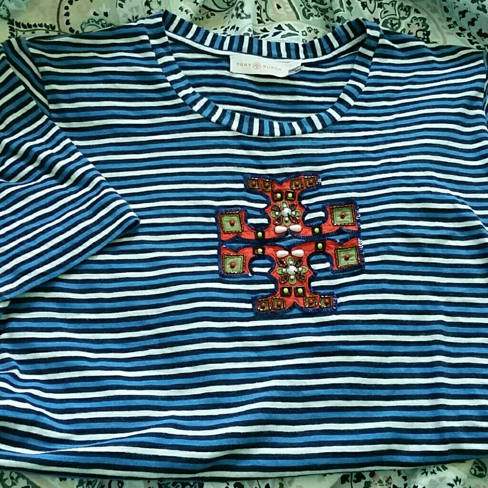 NWOT Luna T-shirt